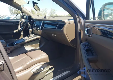 2017 Porsche Macan S from USA, damaged, VIN WP1AB2A5XHLB18747